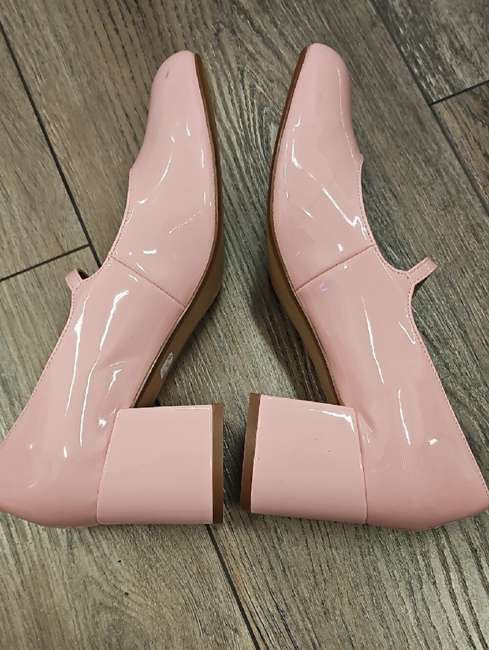 Journee Collection Glossy Light Pink Mary Jane Block Heels - Picture 6 of 10